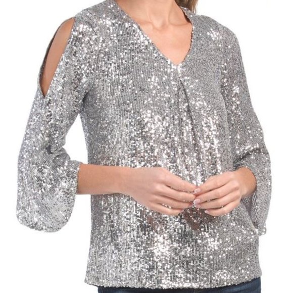 CABLE & GAUGE V-neck Cold Shoulder All Over Sequin Top - Picture 1 of 3